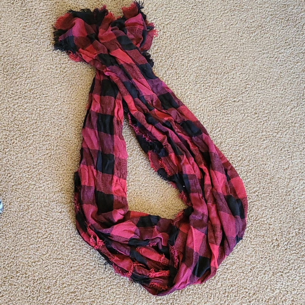 Buffalo plaid scarf